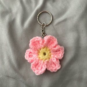Crochet flower 🌸 keychain 🔑